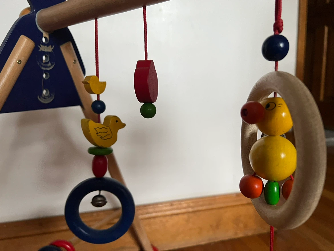 Wooden Baby Gym with Hanging Toys - photo 2