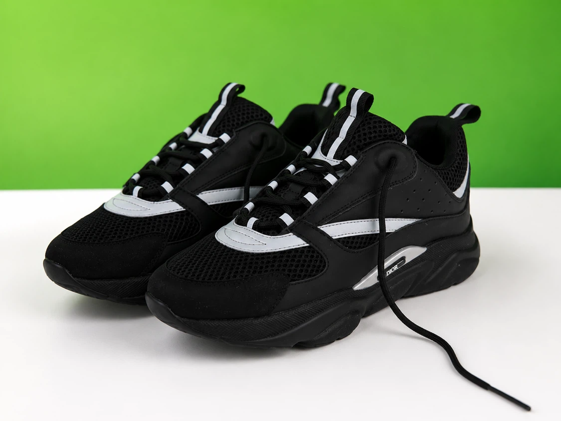 Dior B22 Sneakers - Black - Size 7 us