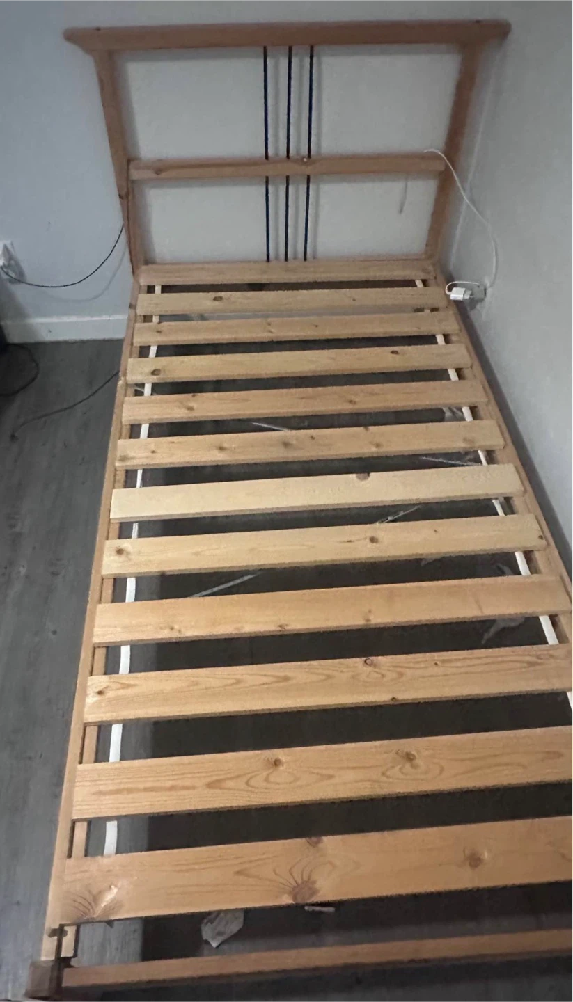 Wooden Bed Frame Twin Size - photo 3