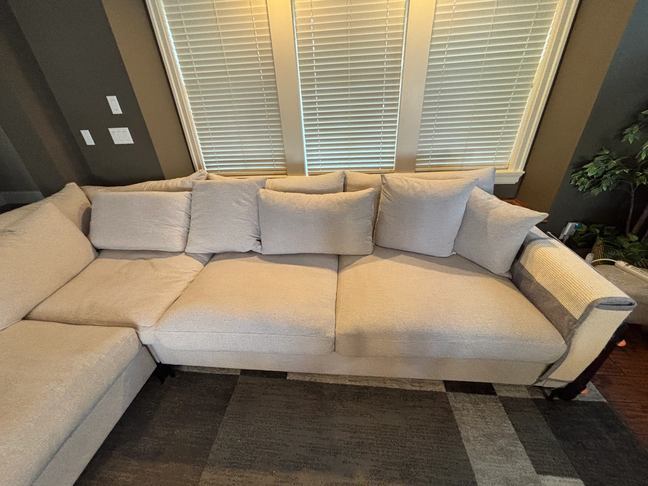 Large Sectional Sofa - photo 2