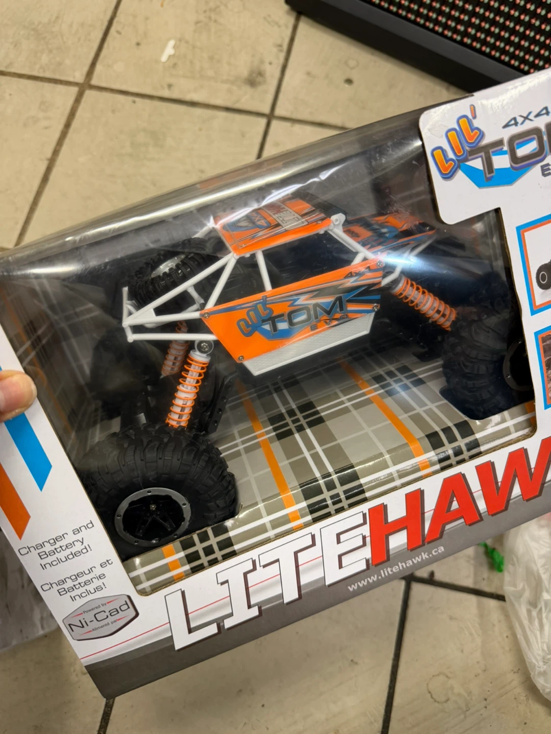 Remote Control Toy Car - photo 3