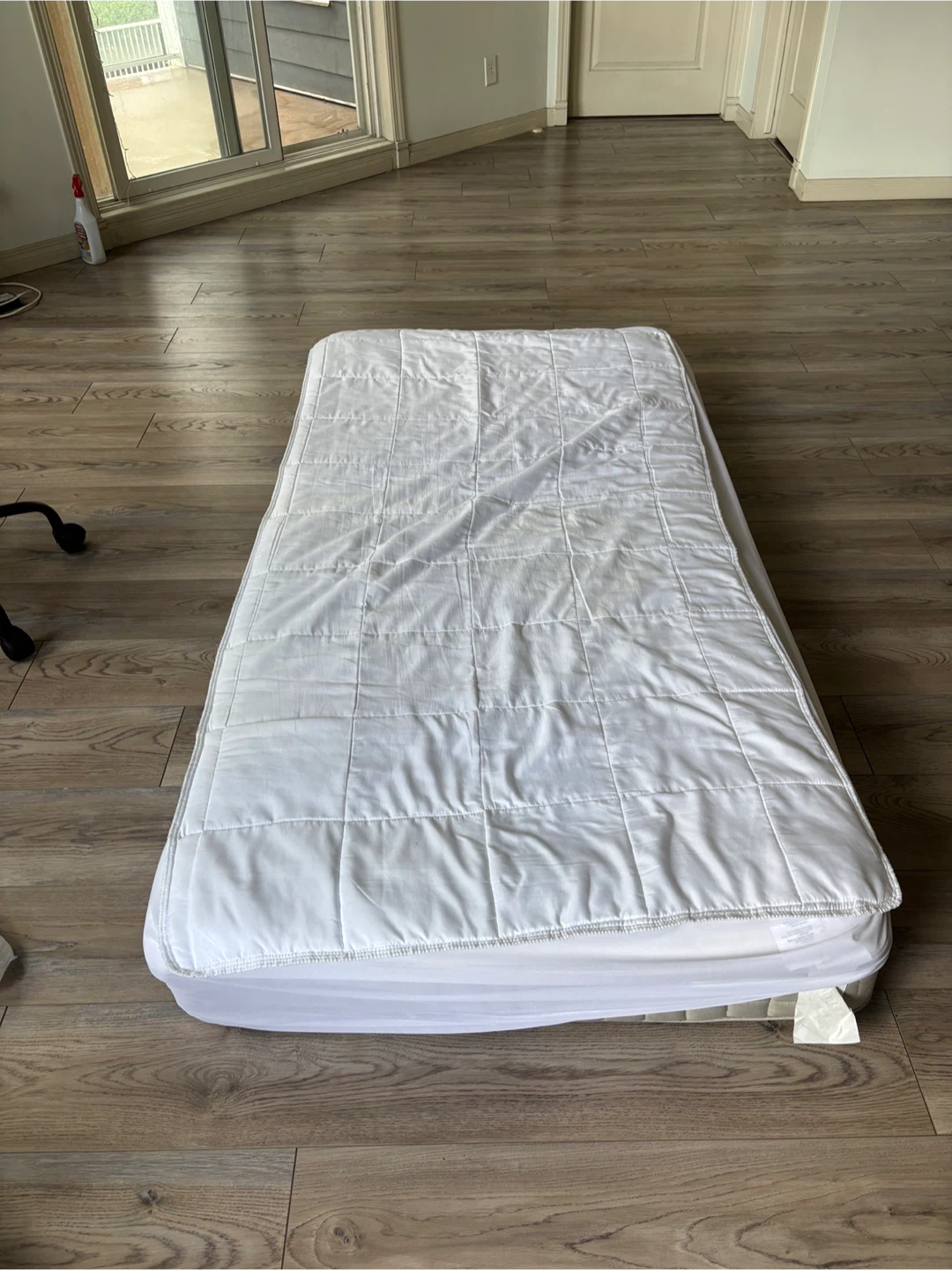 Free Mattress/Needs to be removed for moving
