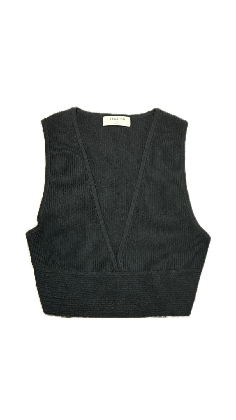 Black Ribbed V-Neck Crop Top