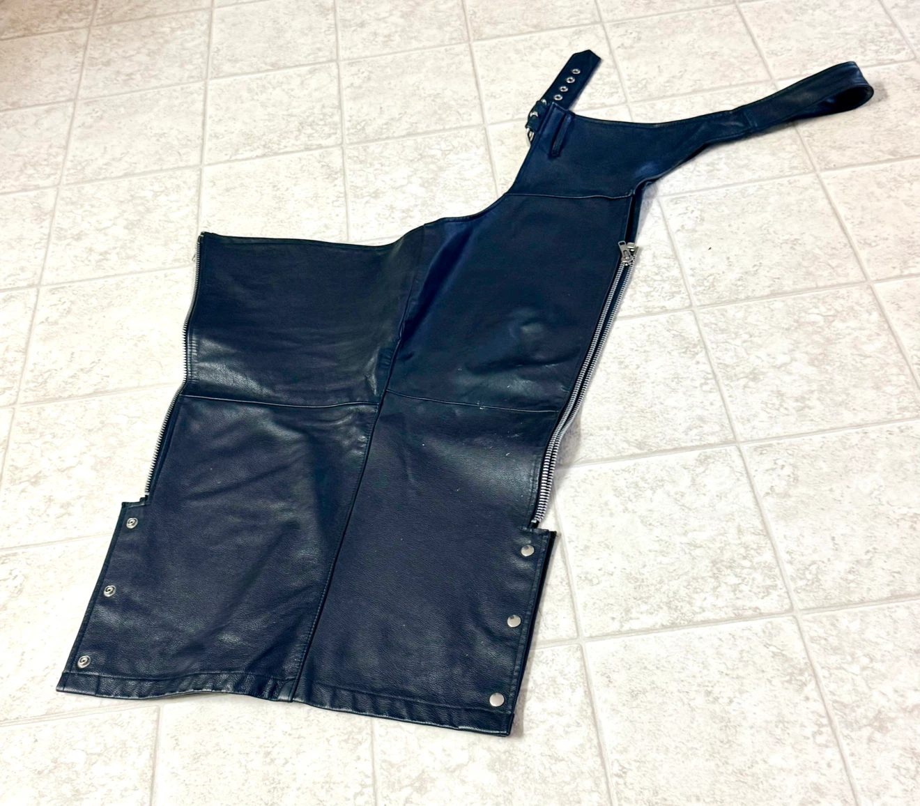 Black Leather Chaps - photo 2