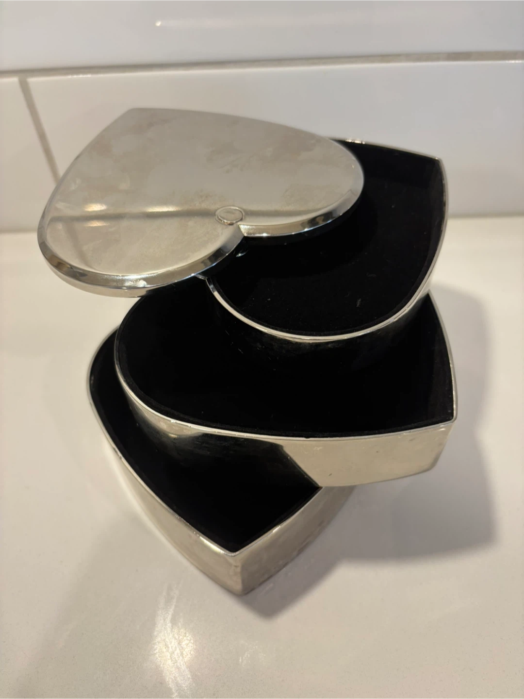 Papyrus Heart Shaped 3-tiered Jewelry-Trinket Box For Sale - photo 3