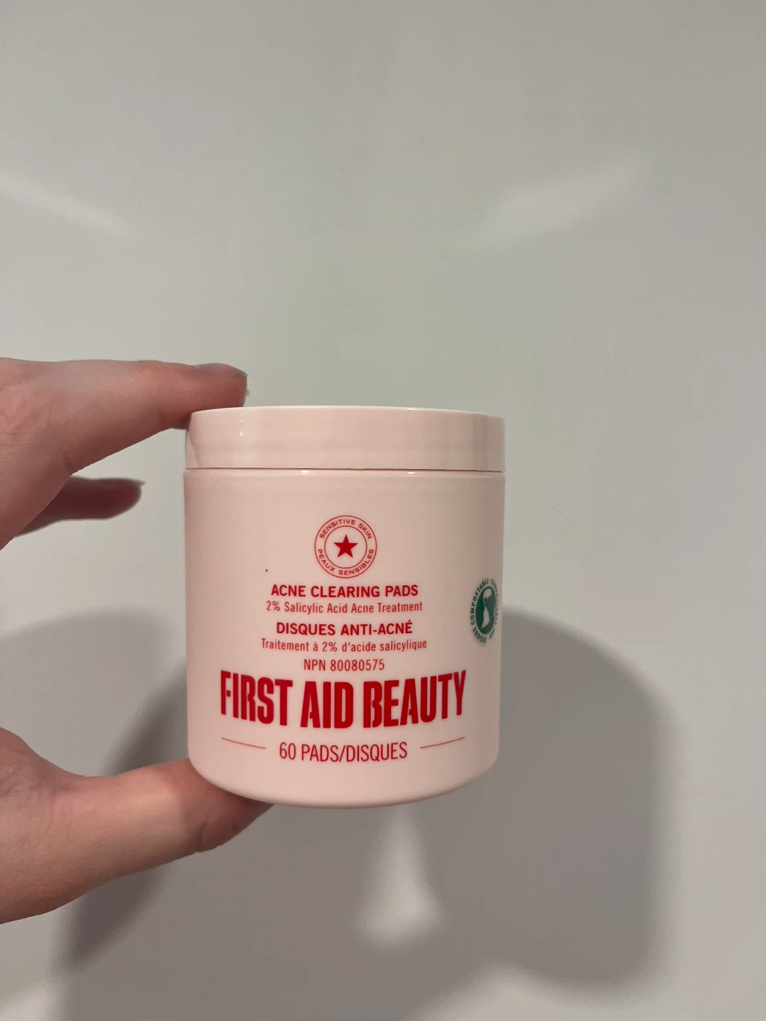 First Aid Beauty Acne Clearing Pads - 60 pads