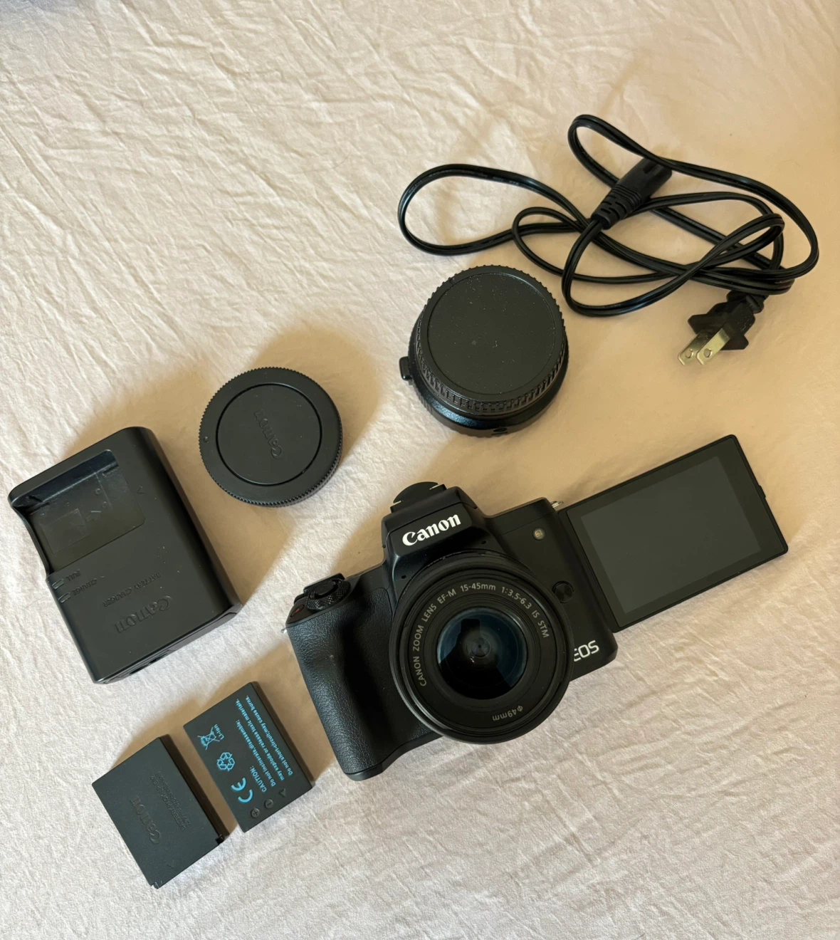 Canon EOS M50