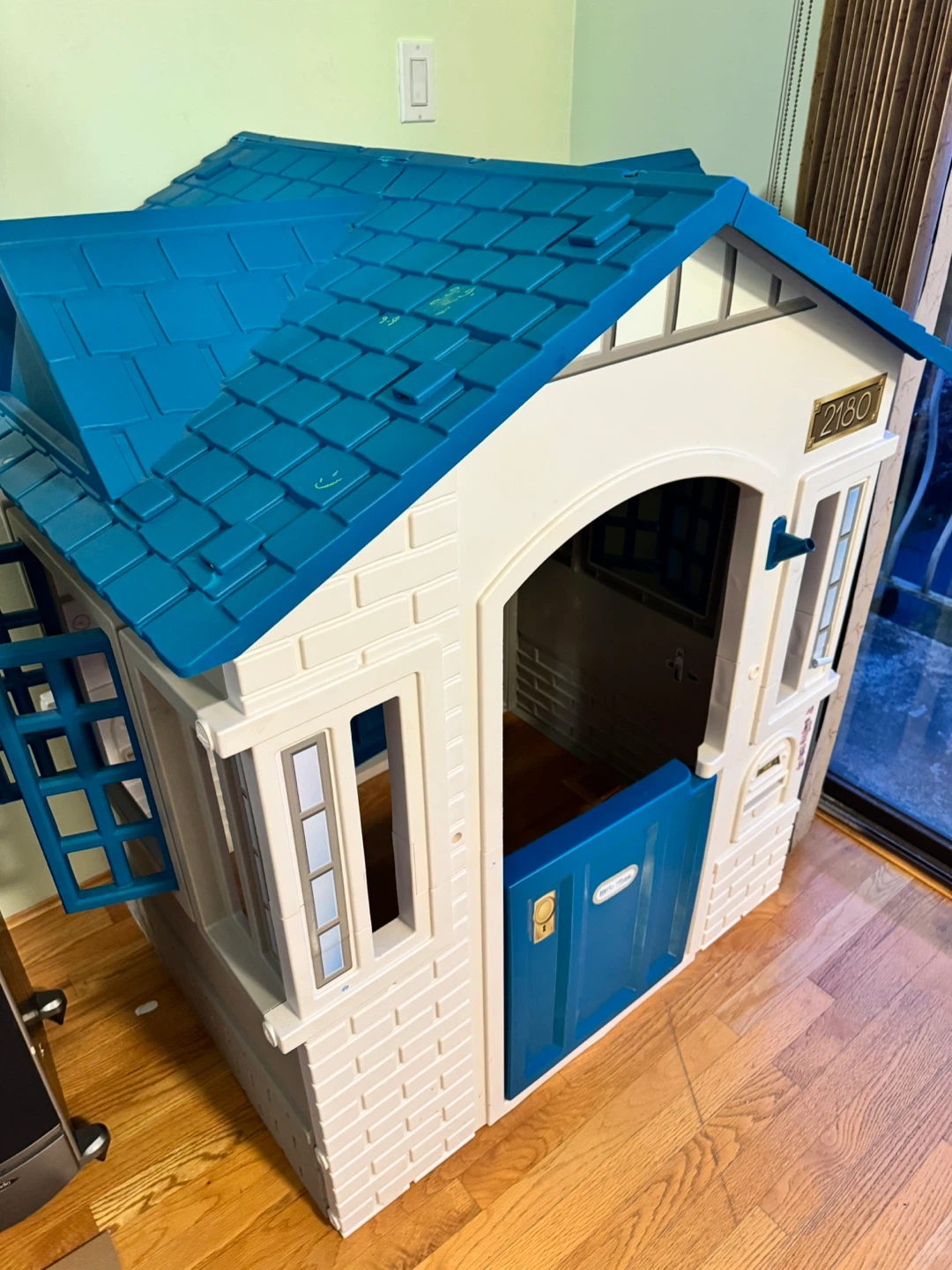 Outdoor playhouse for kids!!!!