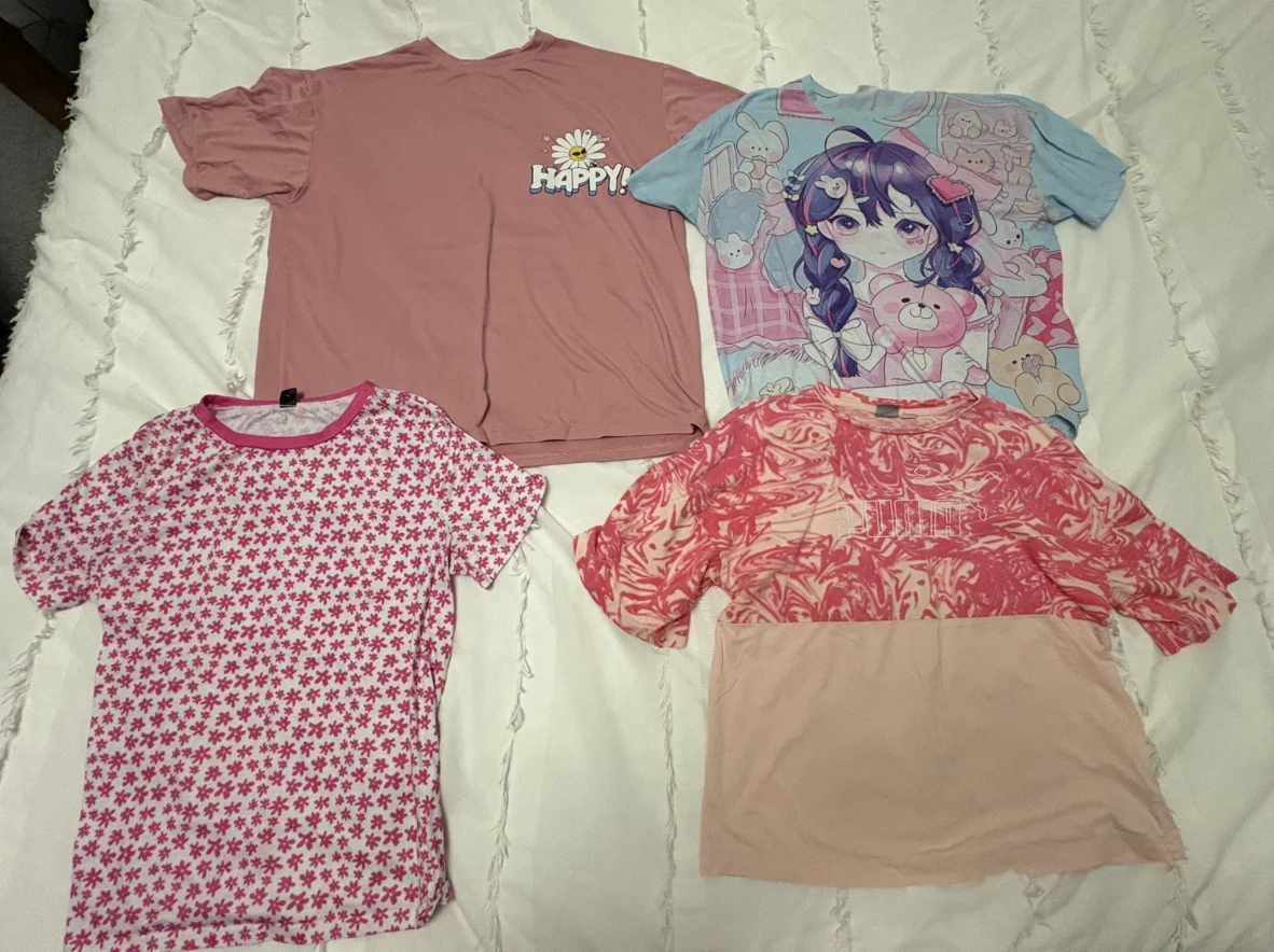 4 cool shirts for $5! (Three L and one S)