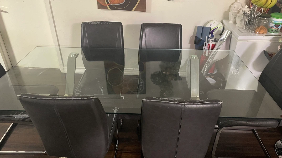 Modern Glass Dining Table with 6 Chairs $300 - photo 2