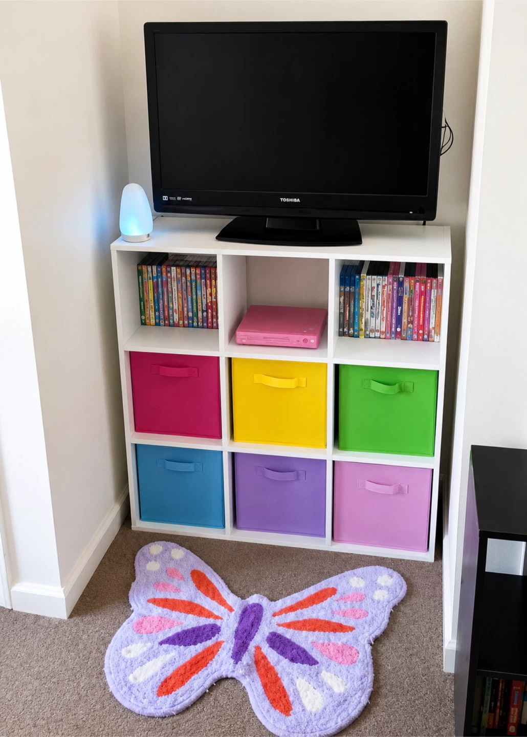 White 9-Cube Storage Organizer Shelf