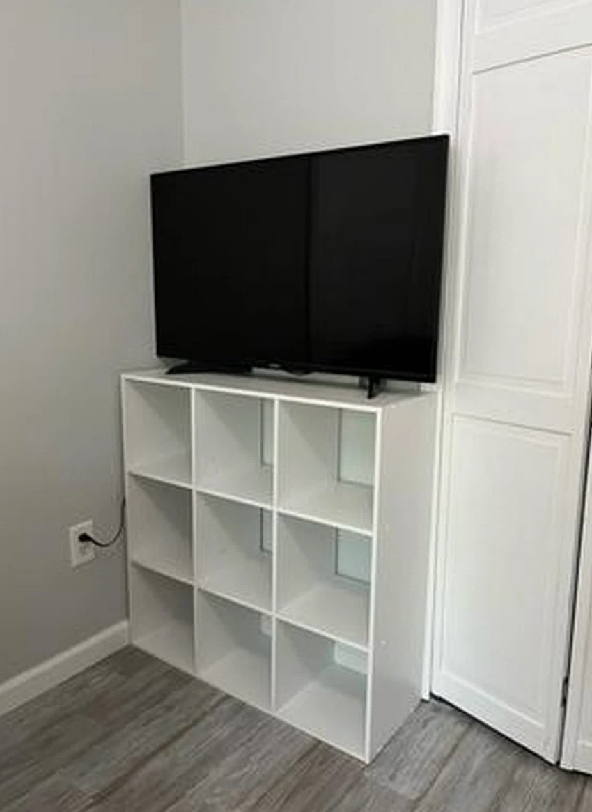 White 9-Cube Storage Organizer Shelf - photo 2