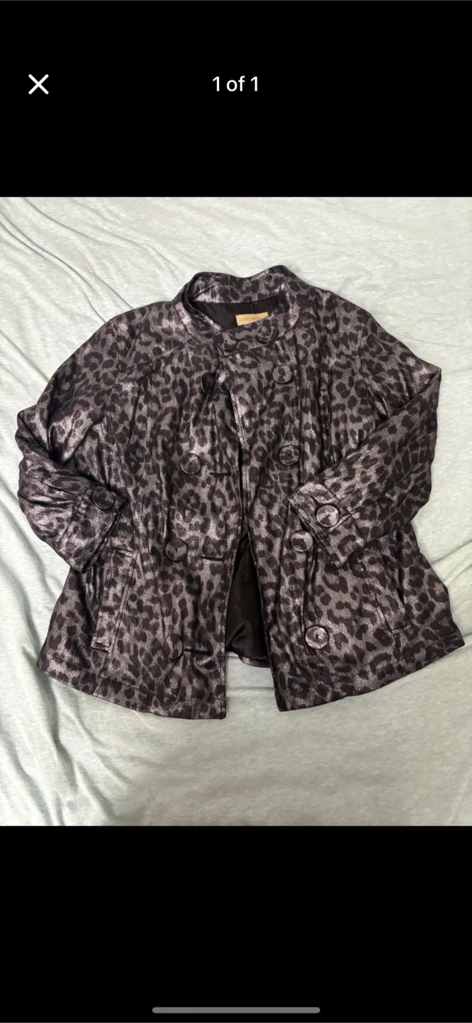 KerryBrooke lovely, fancy coat with buttons (size M women’s)