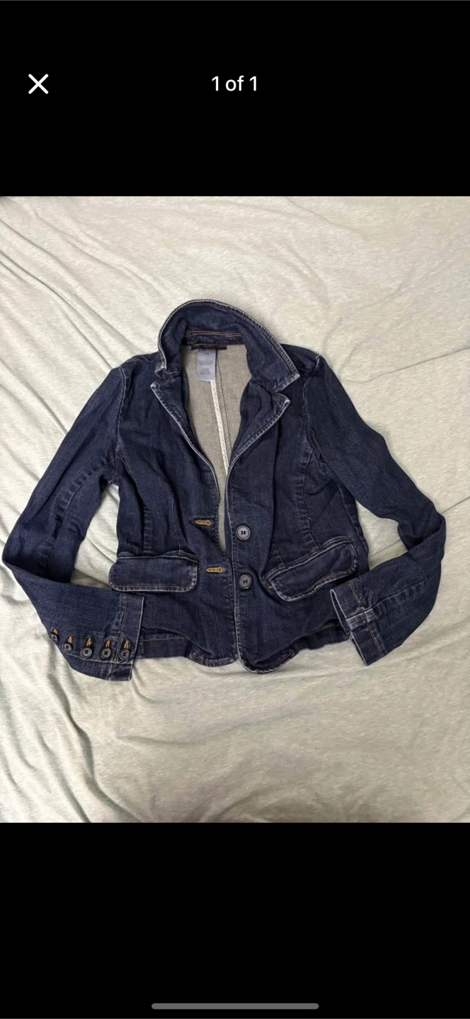 INC beautiful, denim coat with pockets! (Size s women’s)