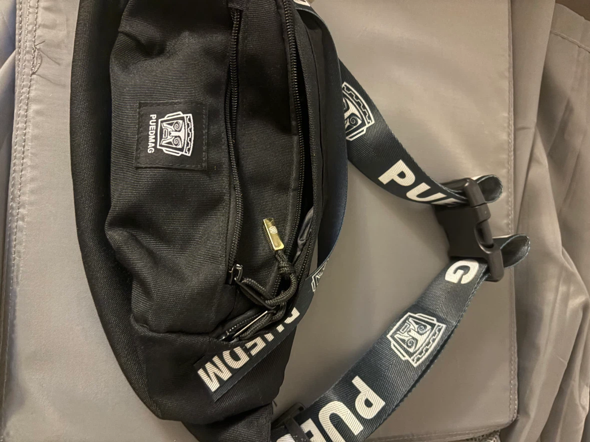 Piedmag Black Fanny Pack