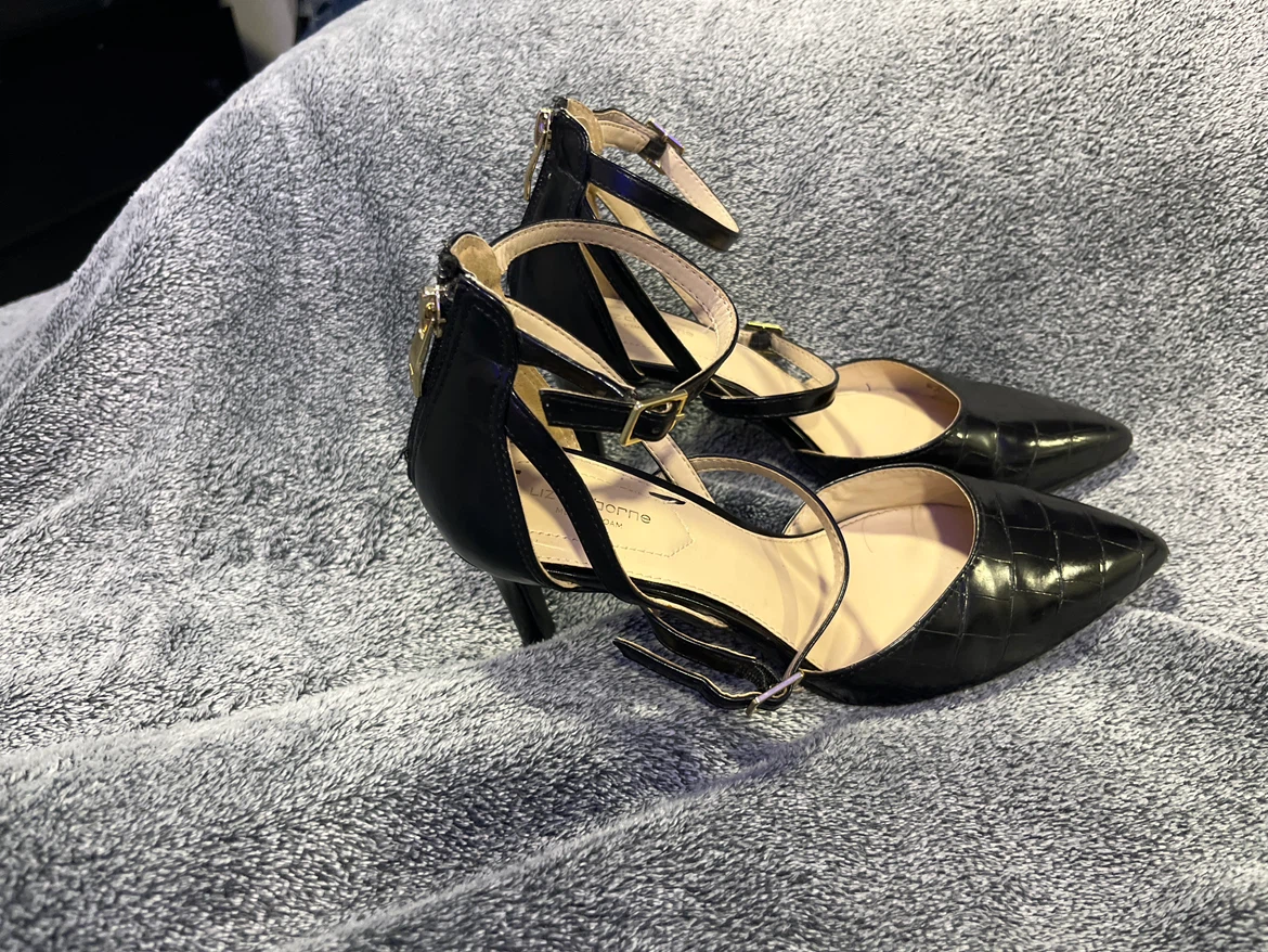Black Liz Claiborne Heels - photo 2