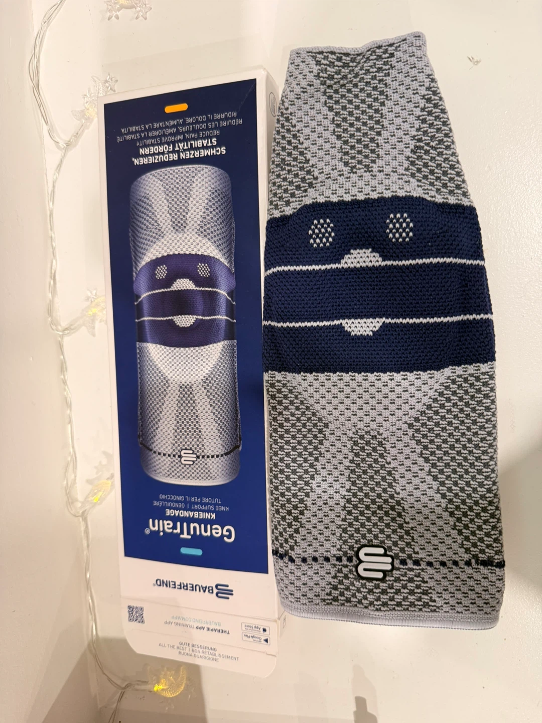 Bauerfeind GenuTrain Knee Brace support