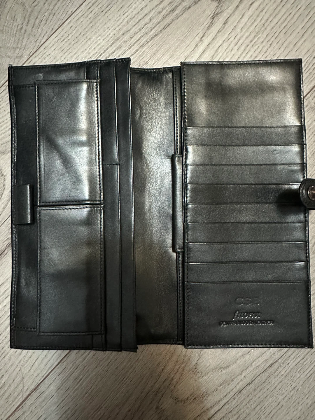 large black leather wallet - photo 2