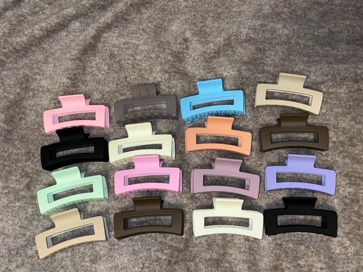 16 new hair clips all for $10
