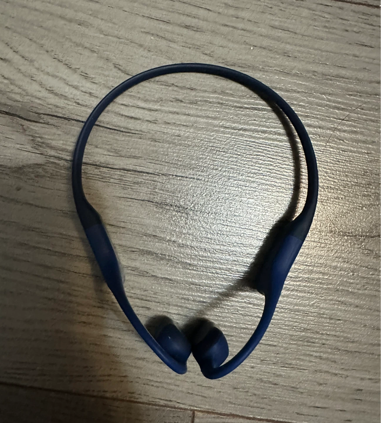 blue shokz bone conduction headphones (missing charger)