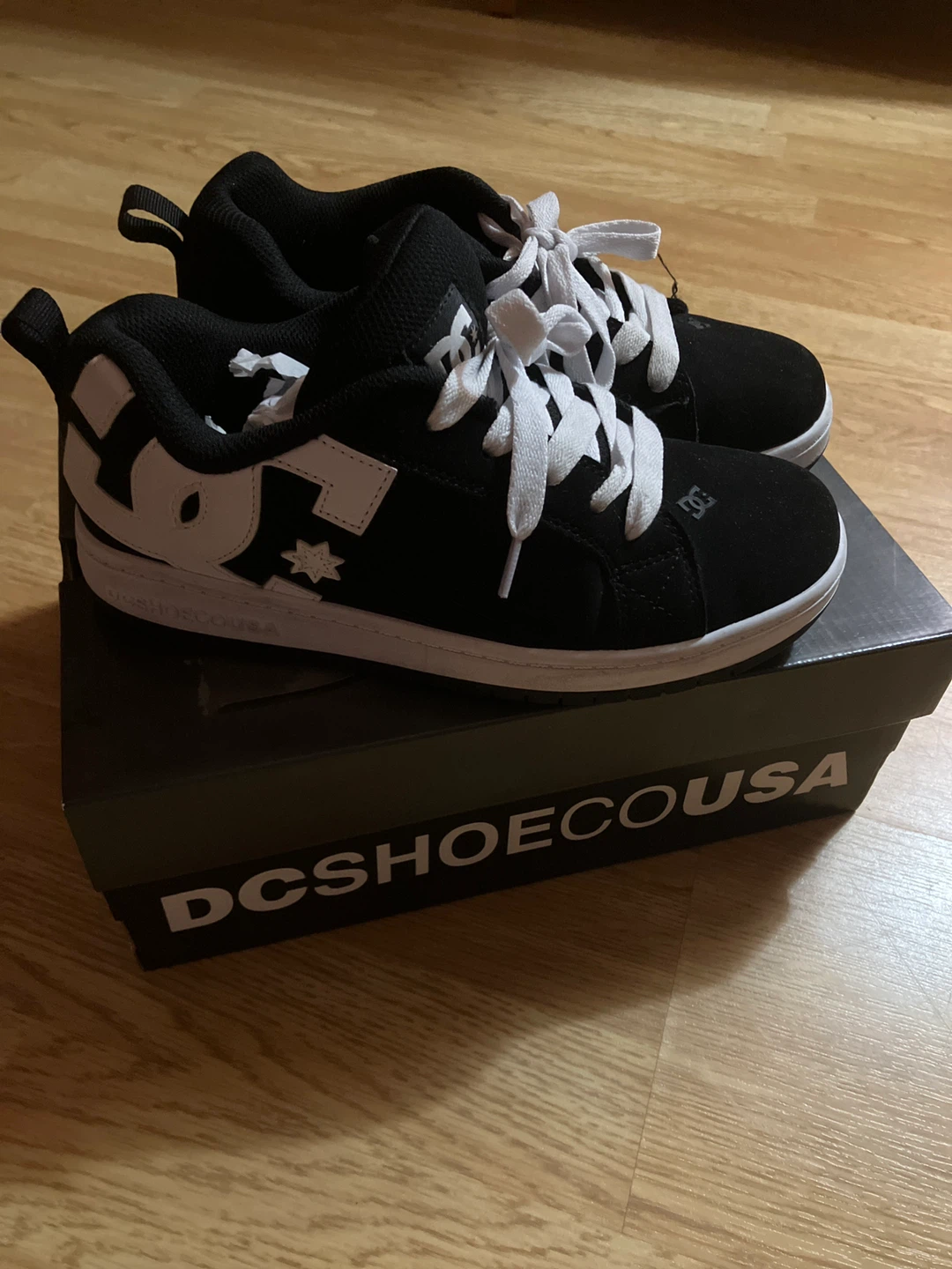 DC Shoes Black and White