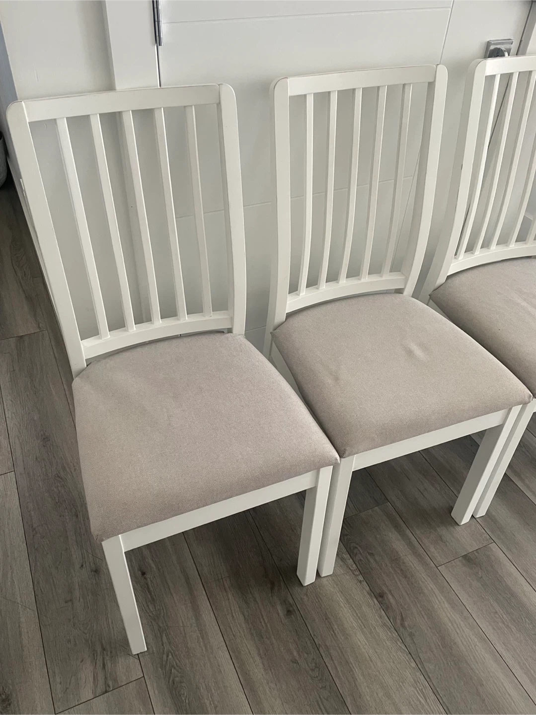 4 Dining Chairs - photo 3