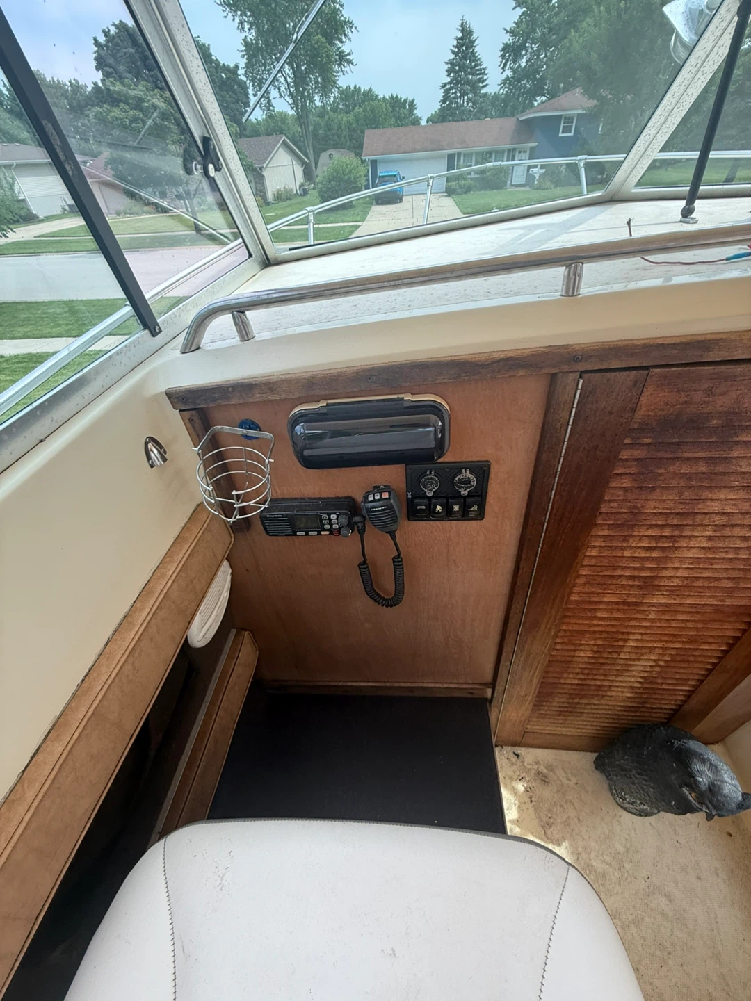 1977 Tiara 2000 with trailer newer tires - photo 5