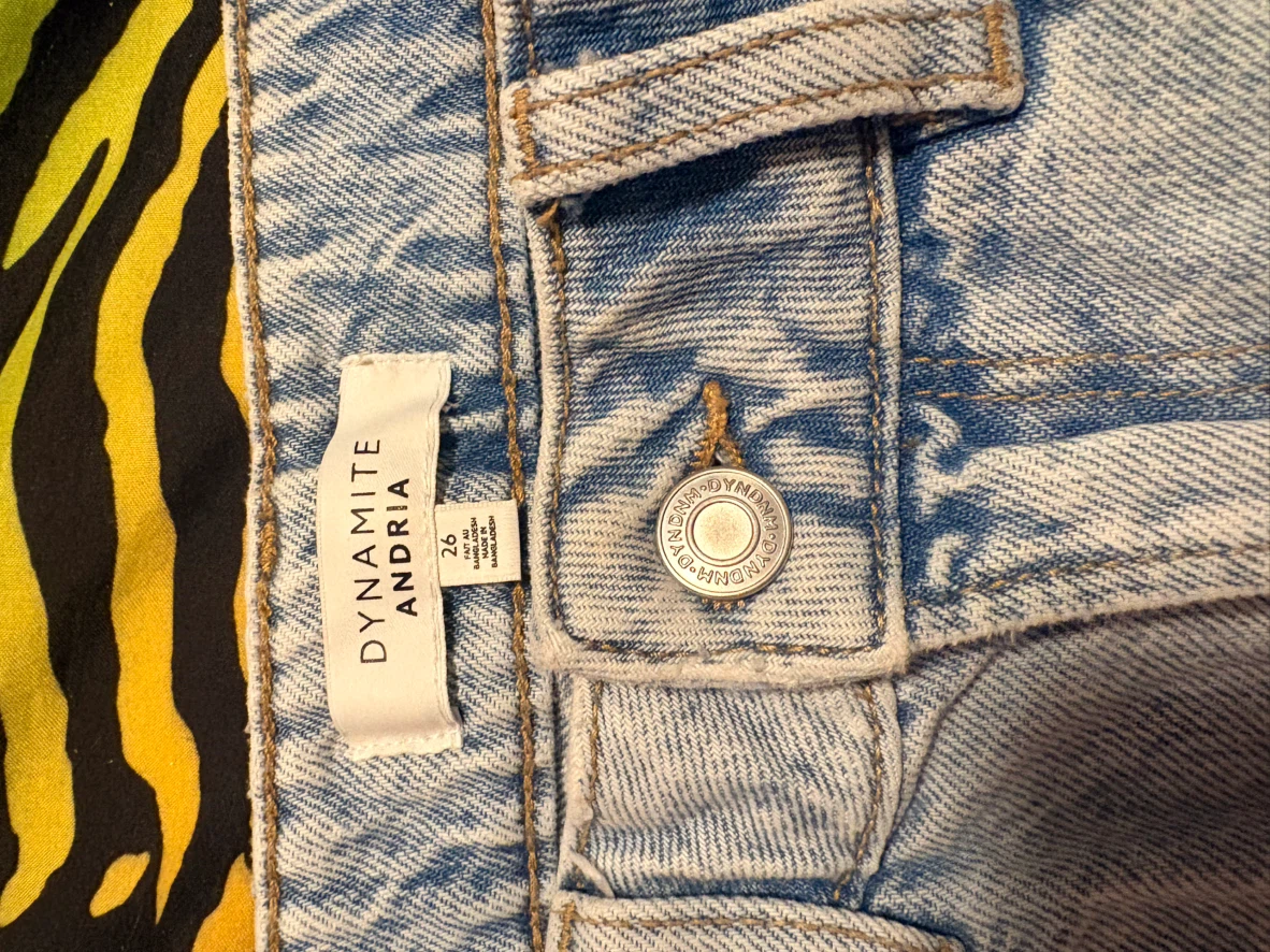 Dynamite Distressed Denim Shorts - Size 26 - photo 3