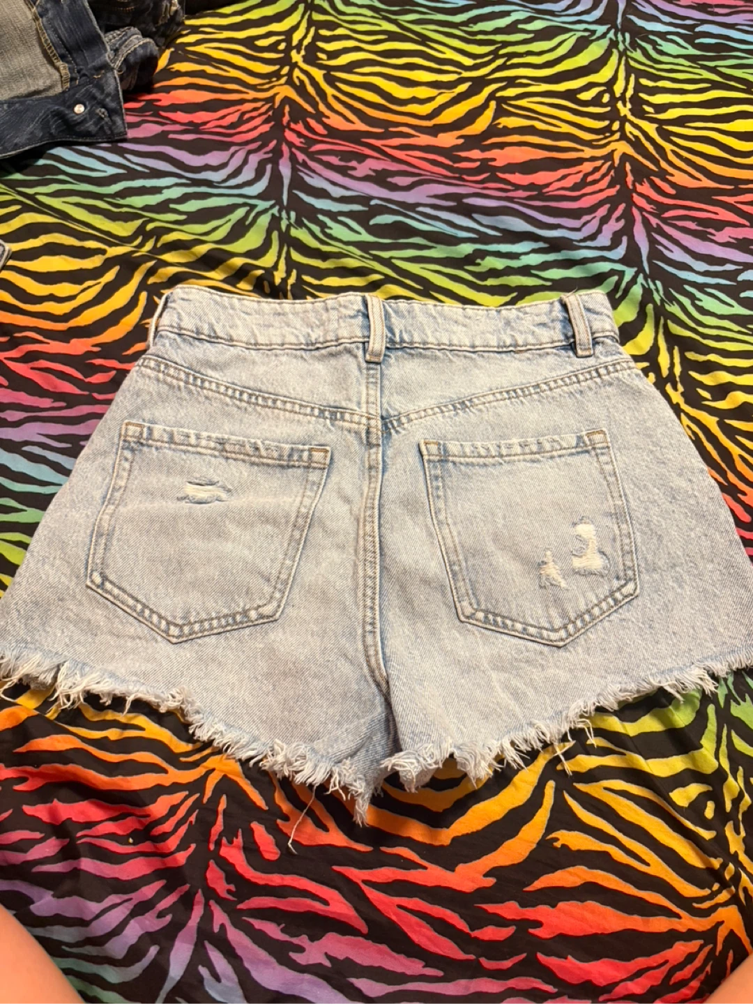 Dynamite Distressed Denim Shorts - Size 26 - photo 2