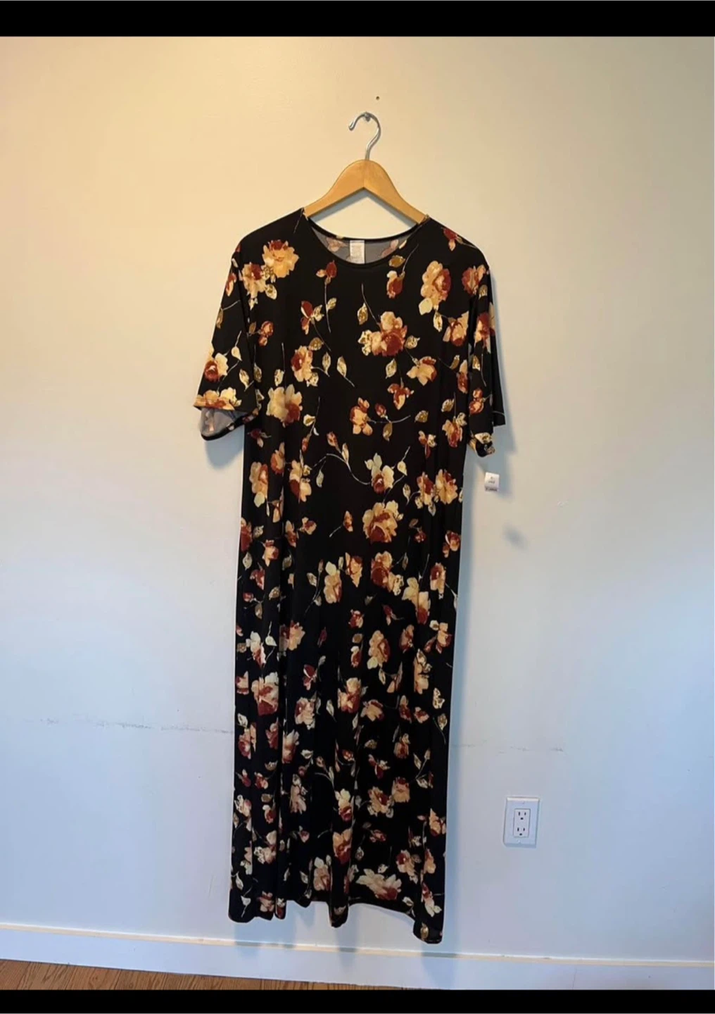 Women’s stretch dresses