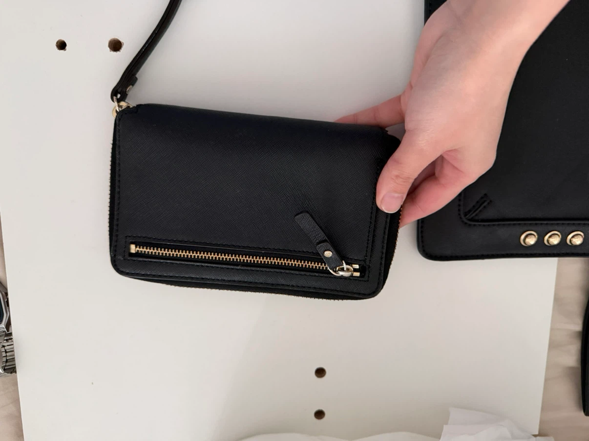 Kate Spade Black Leather  (Deal: 1 Clutch & 1 Wallet) - photo 4