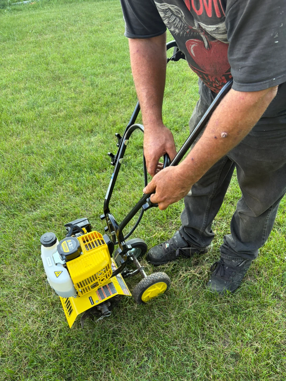Champion Tiller with 143cc Engine