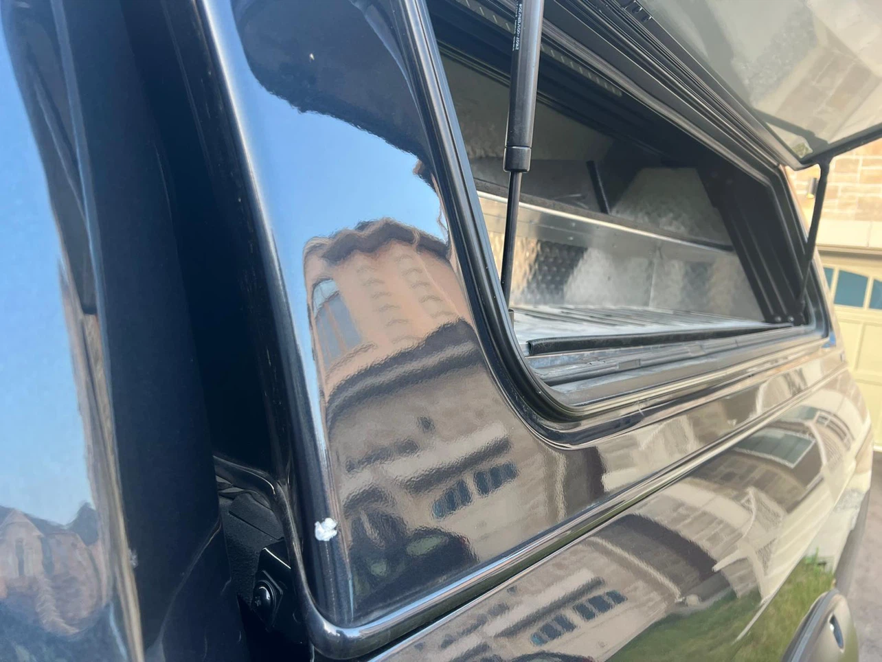 ARE Truck Cap for Ram Pickup - photo 3