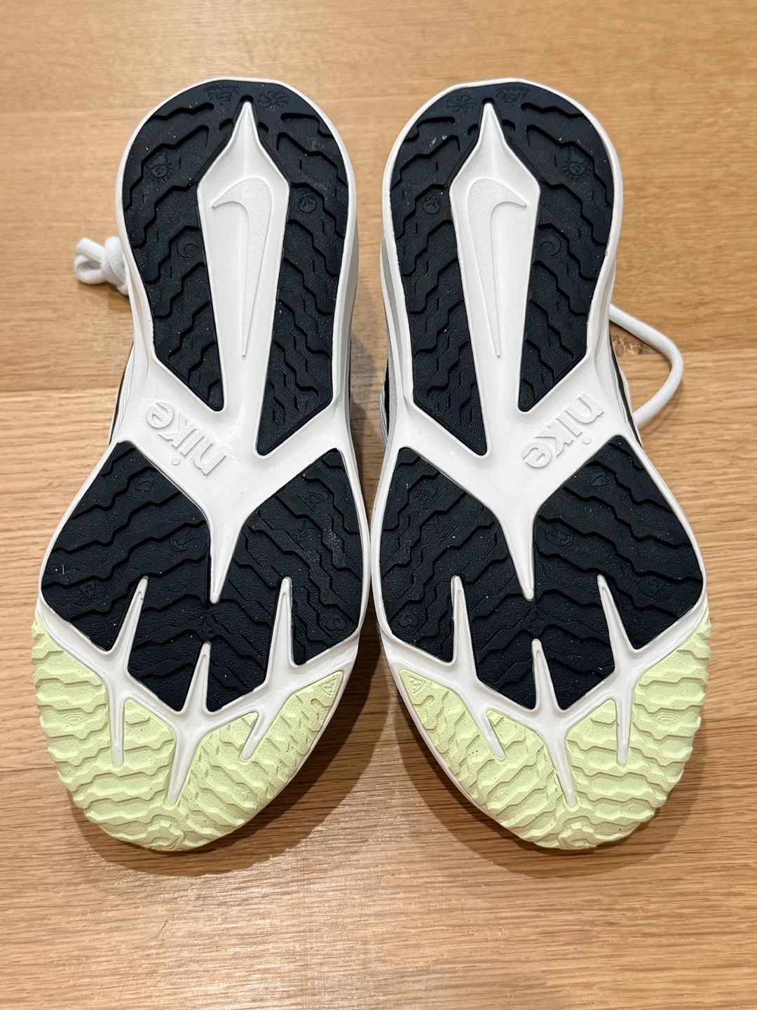 Nike Star Runner 4Y Shoes - photo 3