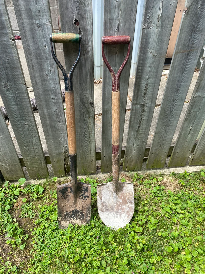 Two Used Shovels - photo 2