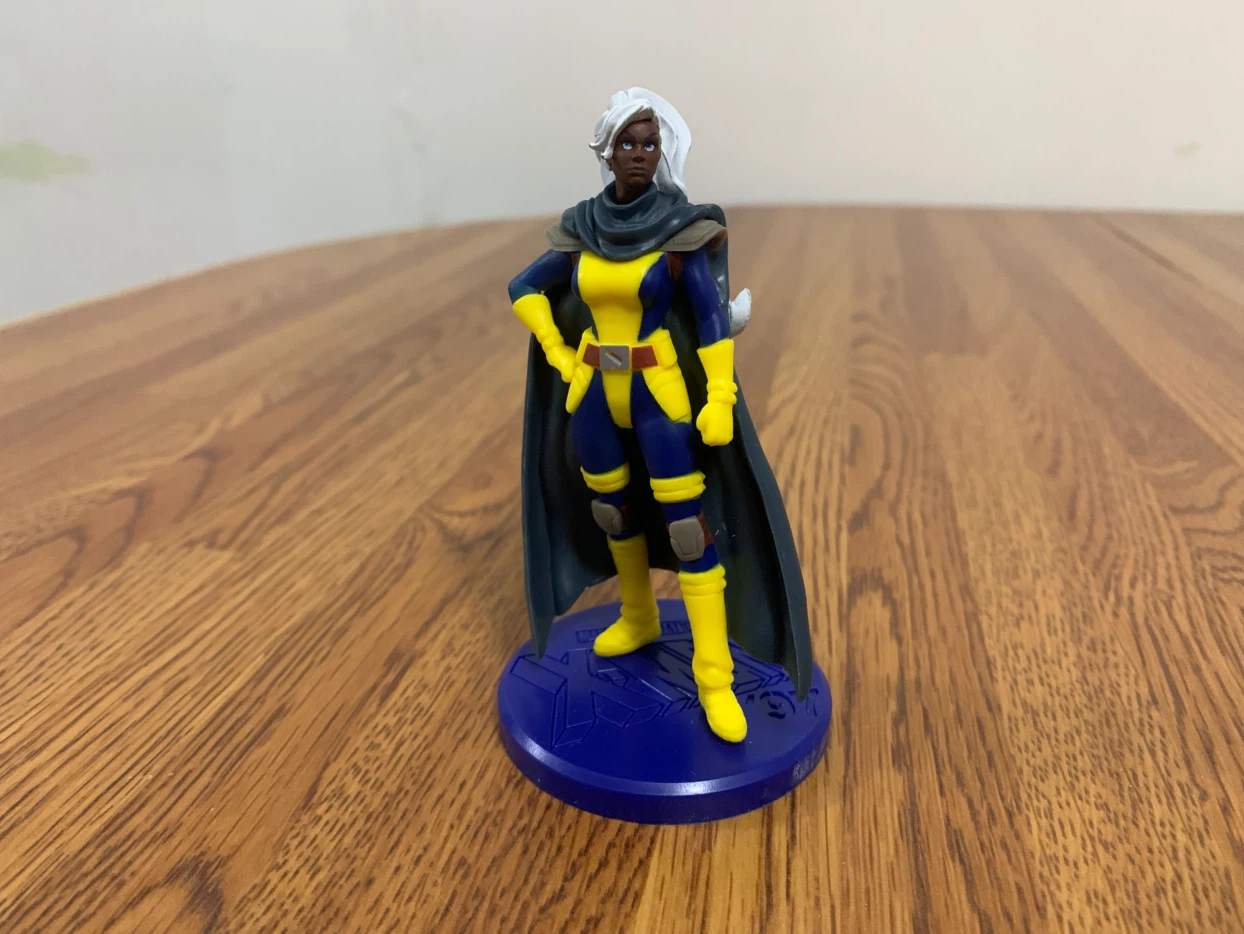 Dave’s Hot Chicken | X-Men ‘97… Collectible (Storm) - photo 2