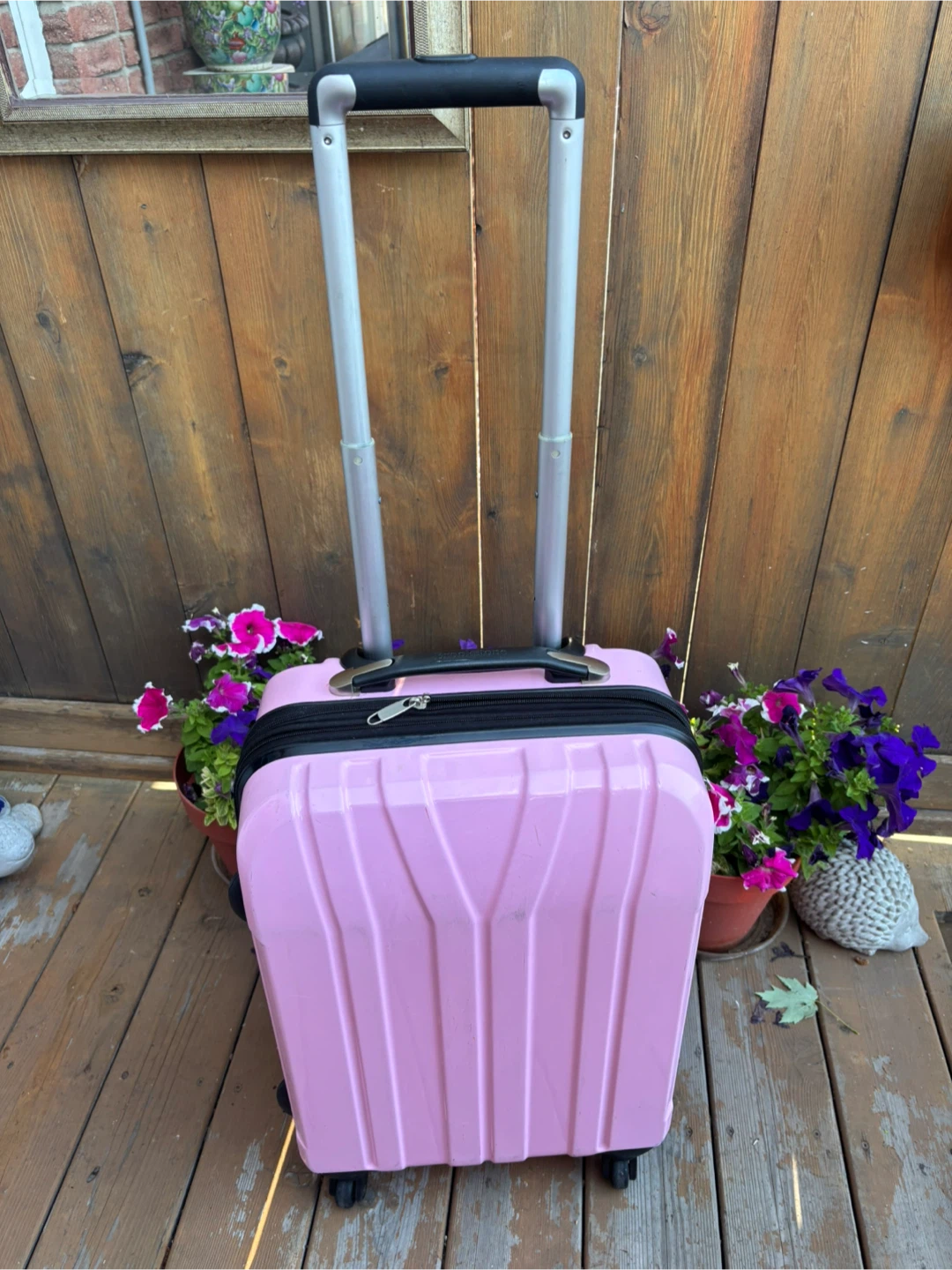 Pink Hardshell Rolling Suitcase - photo 2
