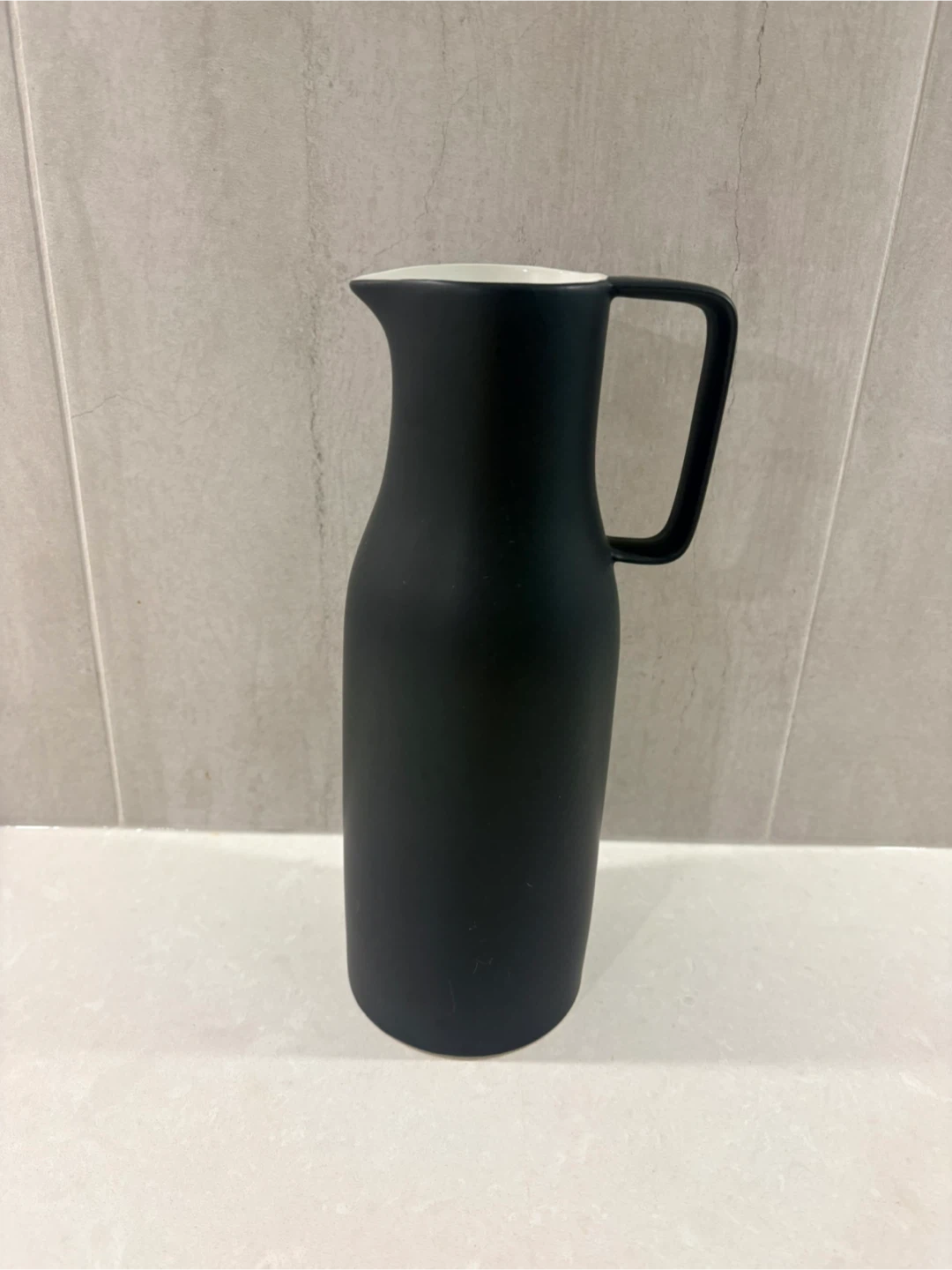 EQ3 Black Pitcher/Carafe