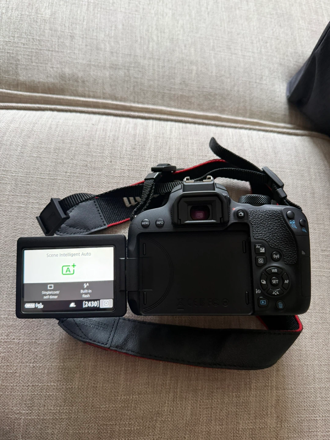 Canon EOS Rebel T7i Digital Camera with Lens Kit - photo 2