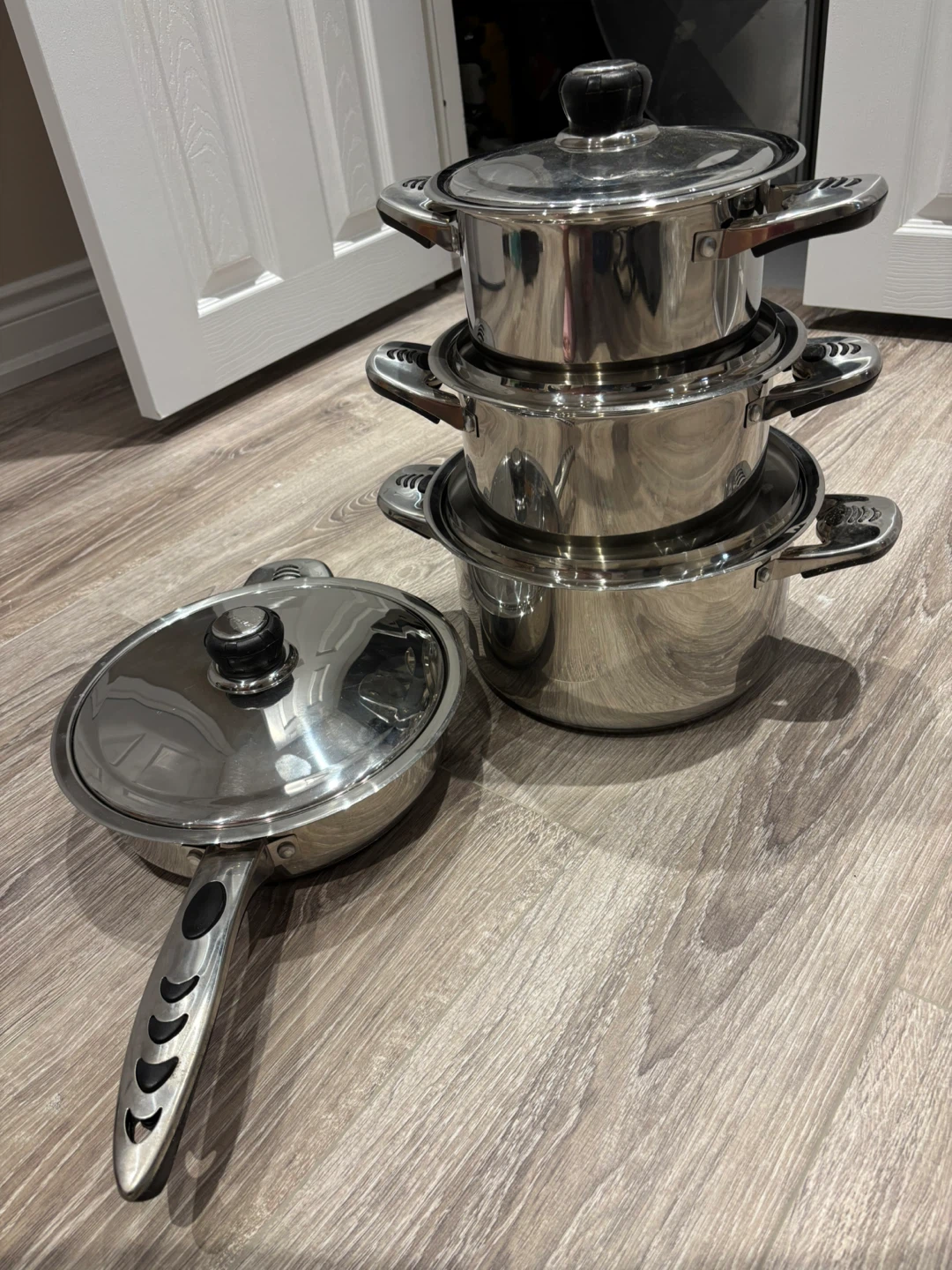 Ritello 18/10 Stainless Steel Cookware Set - photo 4