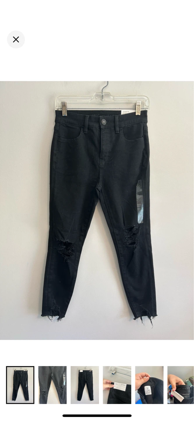 American Eagle Black Ripped Hi-Rise Jegging Jeans