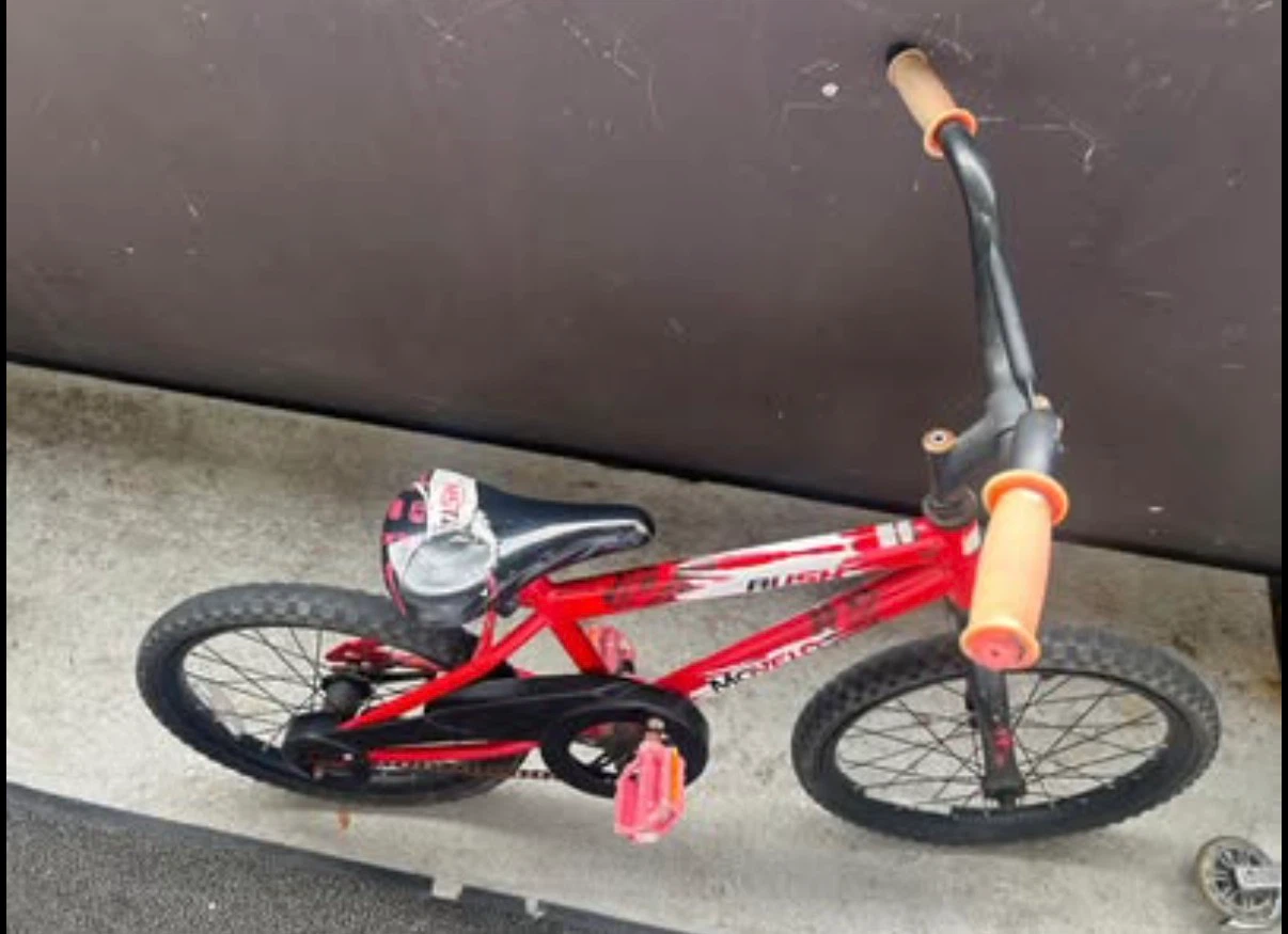 Red Mongoose "Rush" Kids Bike - photo 2