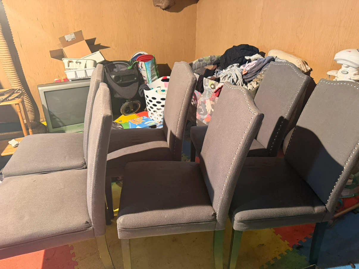 Set of 4 Upholstered Dining Chairs - photo 3