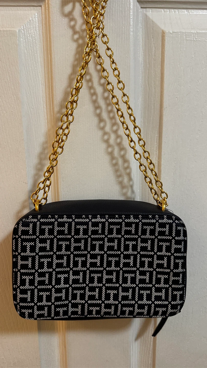 Tommy Hilfiger Monogram Crossbody Bag - photo 3