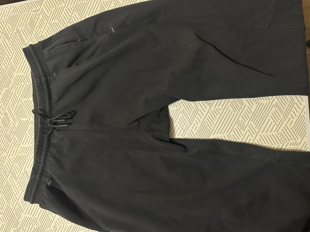 Old Navy Active Jogger Pants - Black - Size M - photo 3
