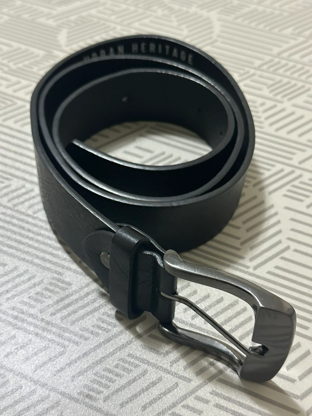 Urban Heritage Black Leather Belt L/G