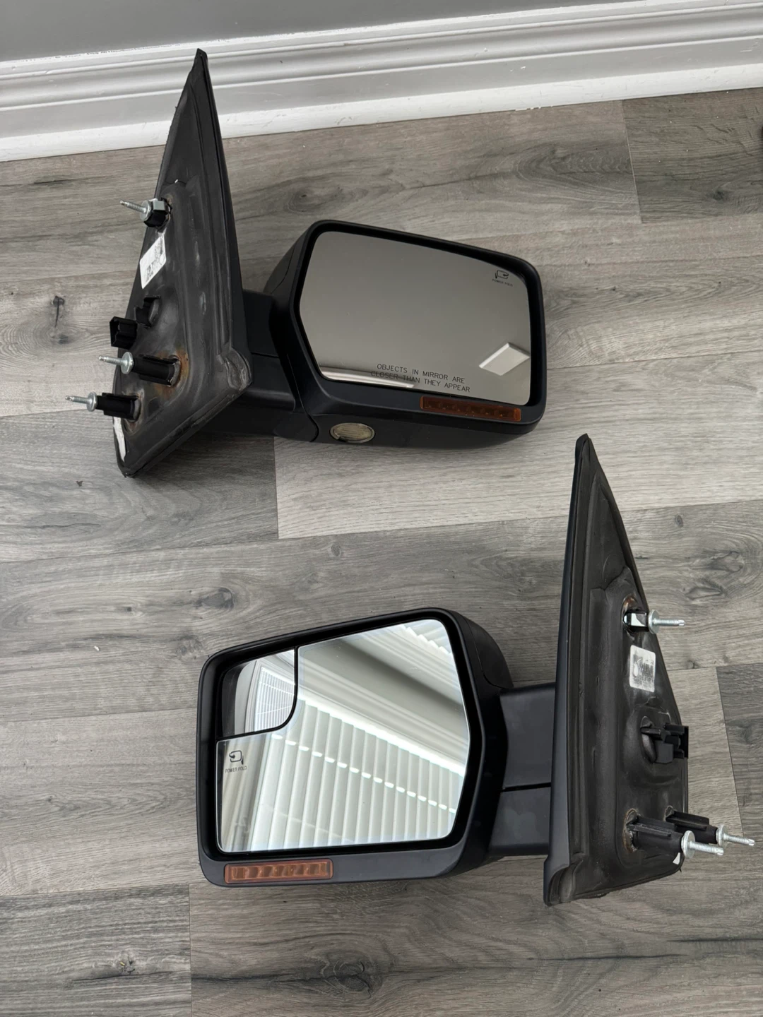 09-14 Ford F-150 Side View Mirrors Pair