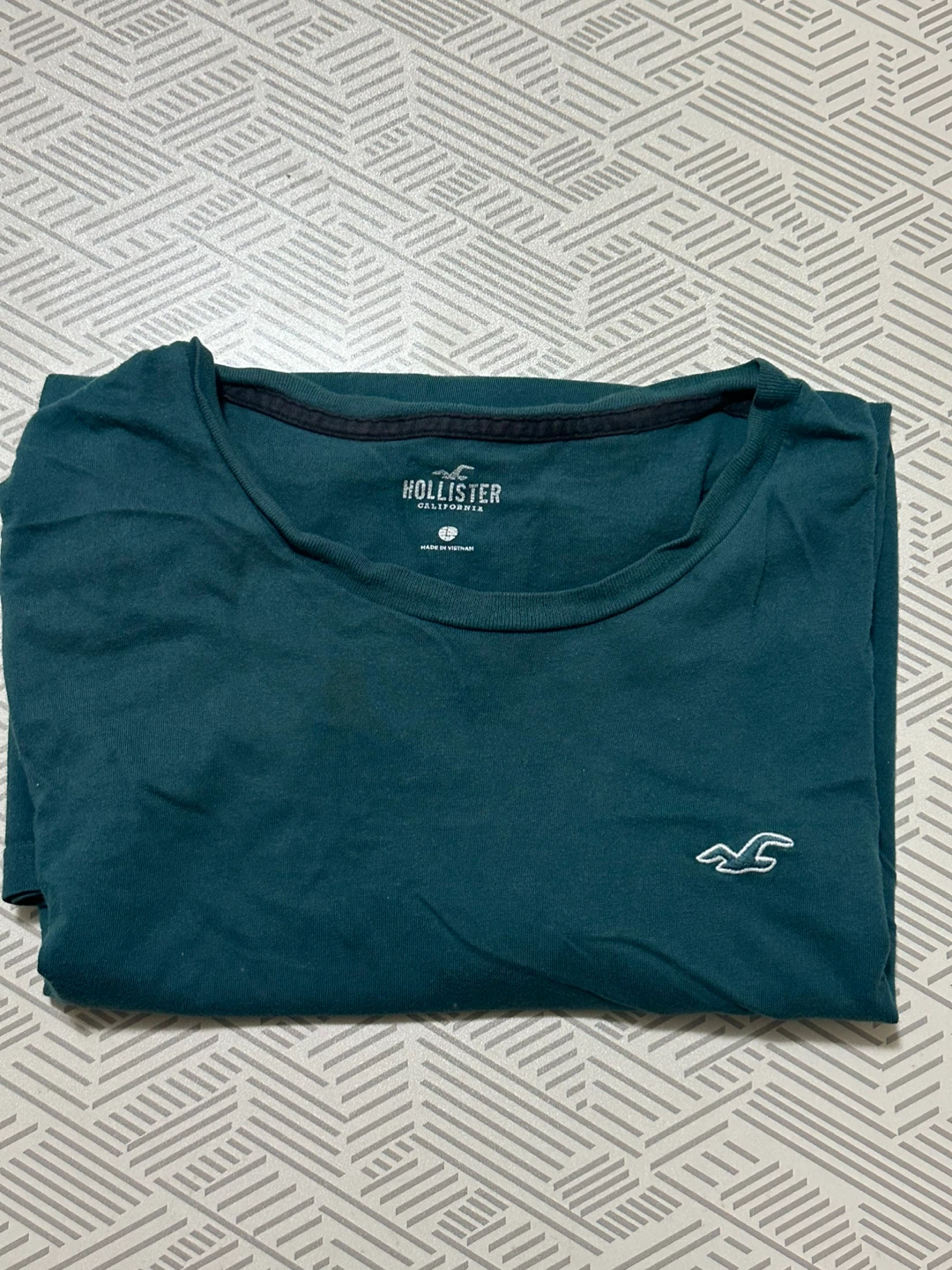 Hollister T-Shirt - Teal - Large