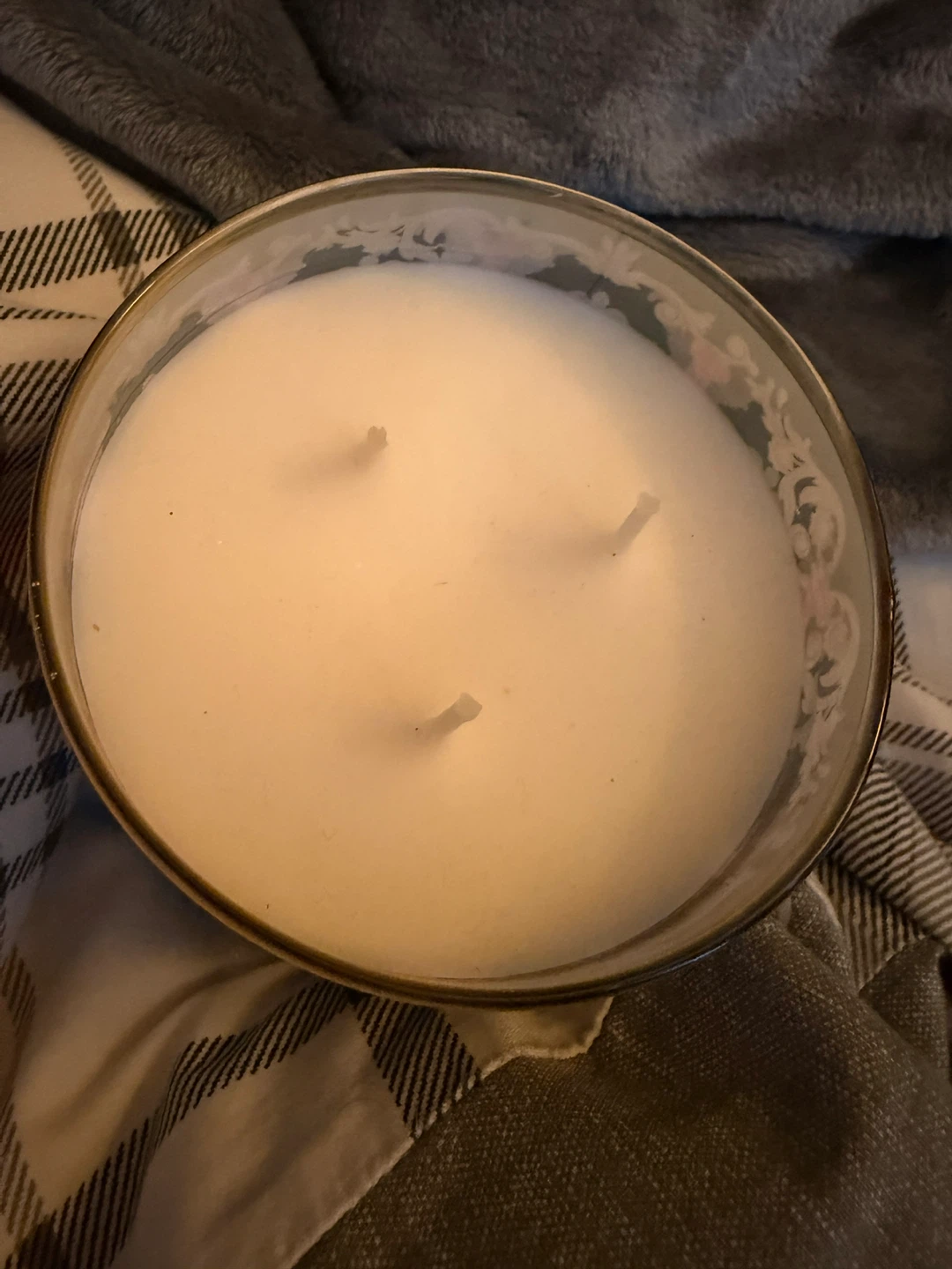 Bath & Body Works Wicked Vanilla Woods 3-Wick Candle - photo 2