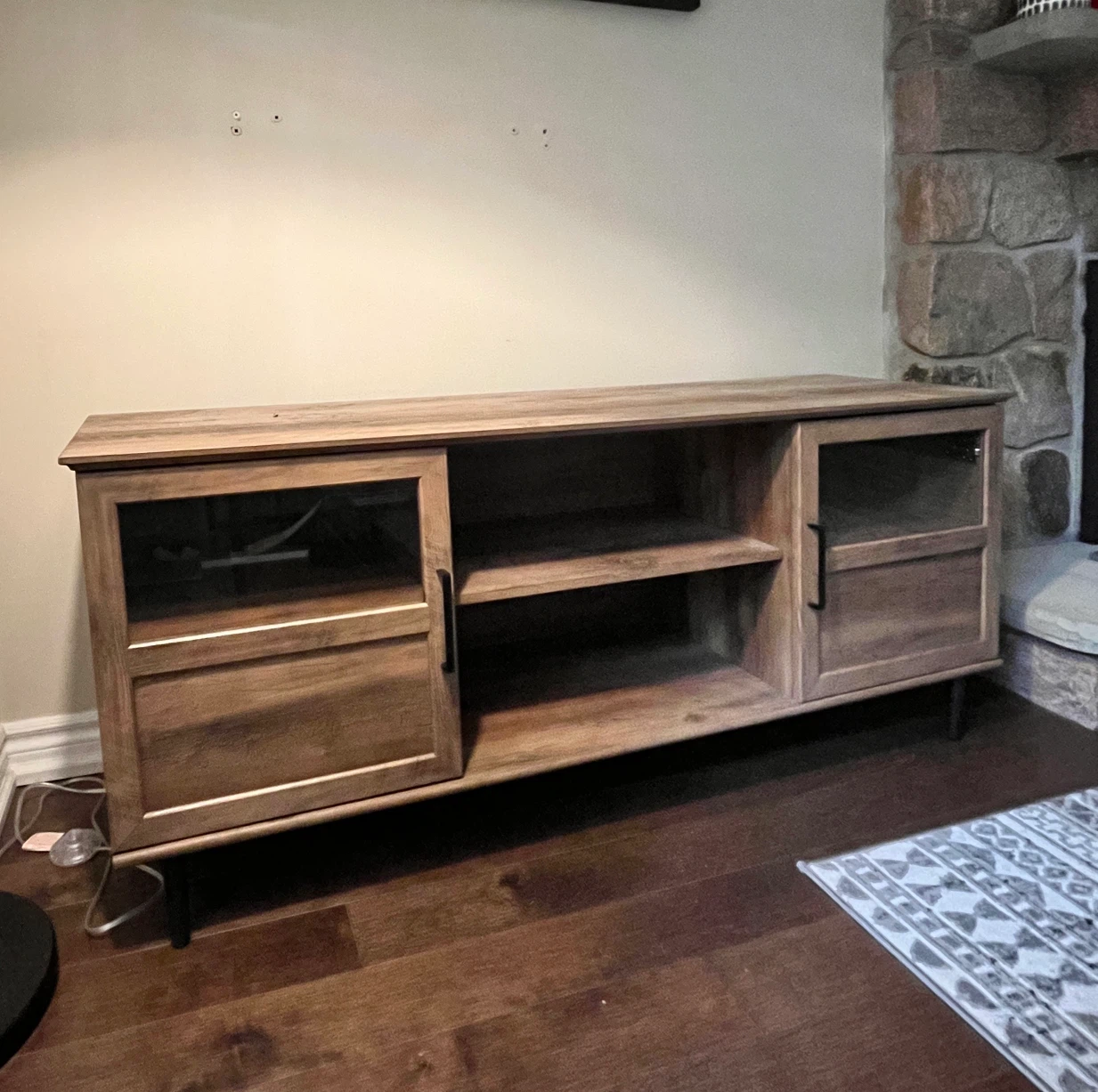 Media storage bench